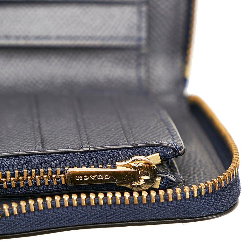 COACH（コーチ） ラウンドファスナー 二つ折り財布 コンパクト