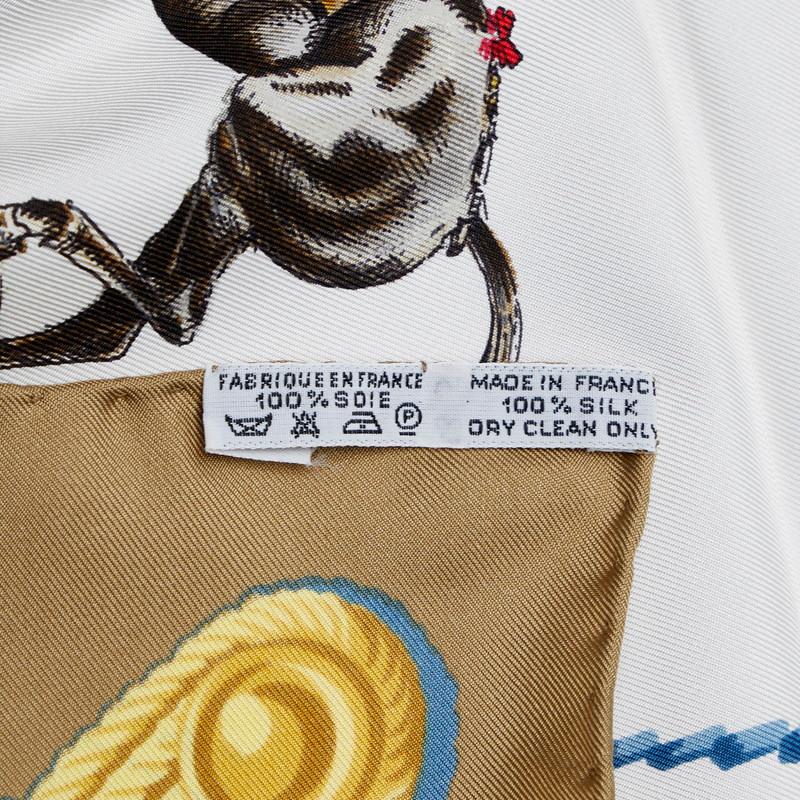 HERMES（エルメス） カレ90 CADRE NOIR カレドノワール スカーフ