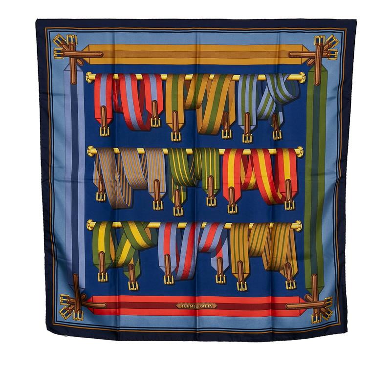 HERMES エルメス カレ90 LES SANGLES シルク スカーフ HERMES（エルメス） カレ90 Les Sangles ベルト柄 スカーフ ネイビー
