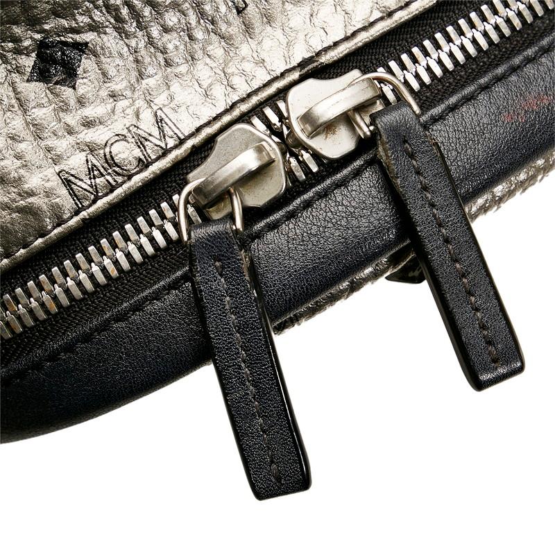 MCM エム シー ヴィセトス ロゴグラム スタッズ リュック バックパック 