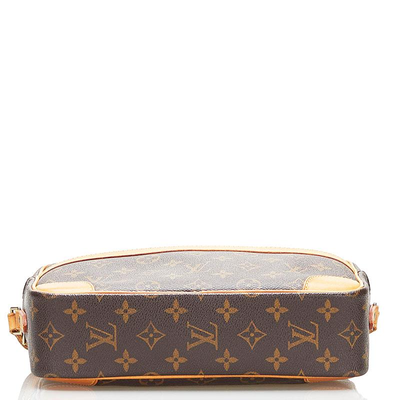 LOUIS VUITTON ルイ ヴィトン モノグラム トロカデロPM 斜め掛け  