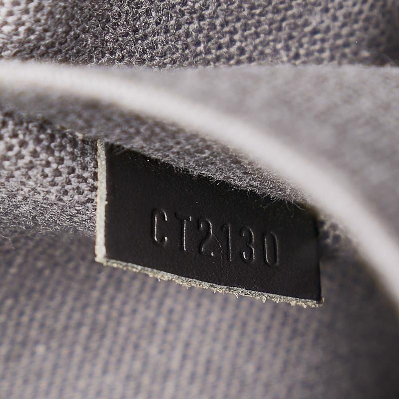 LOUIS VUITTON ルイ ヴィトン ユタ アコマ ビジネスバッグ