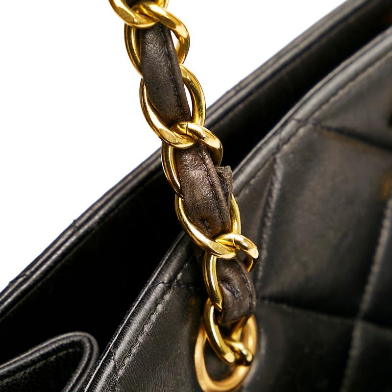 早い者勝ち♡CHANEL ラムスキン デカココ　チェーンショルダーバッグ CHANEL（シャネル） デカココマーク チェーン ショルダーバッグ