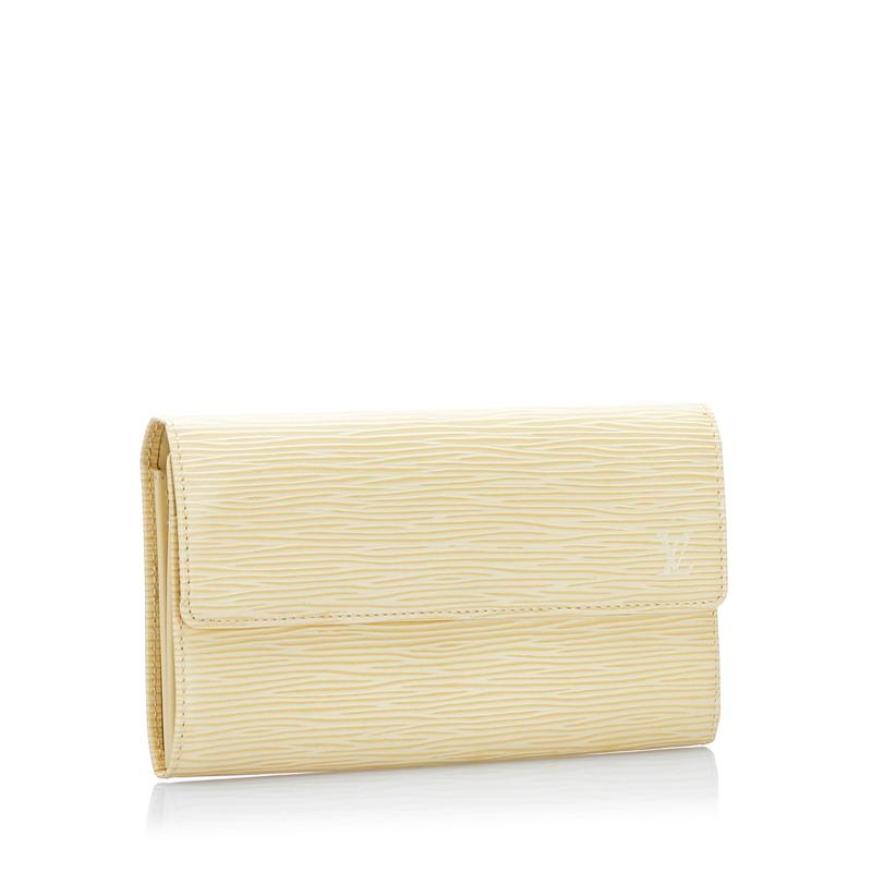 【極美品】LOUIS VUITTON エピ　ポシェットポルトモネクレディ LOUIS VUITTON 外超美品 ルイヴィトン エピ ポシェット ポルト