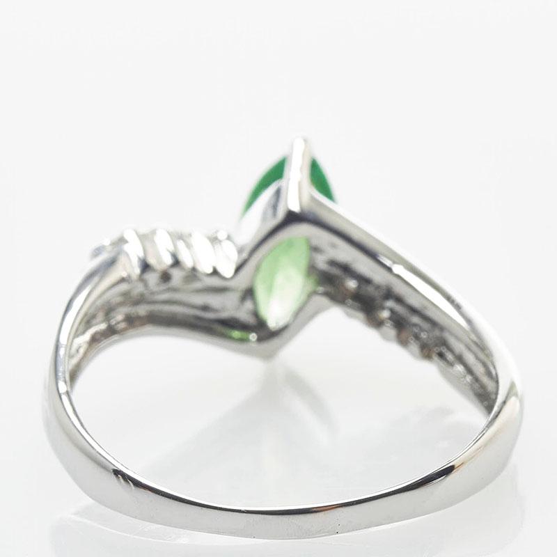 K18WG ホワイトゴールド グリーンガーネット0.77ct ダイヤ0.15ct