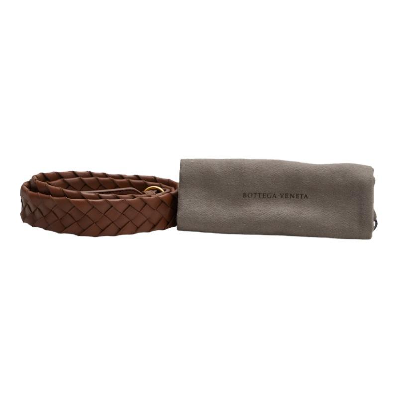 ボッテガヴェネタ イントレチャート ショルダーストラップ ブラウン