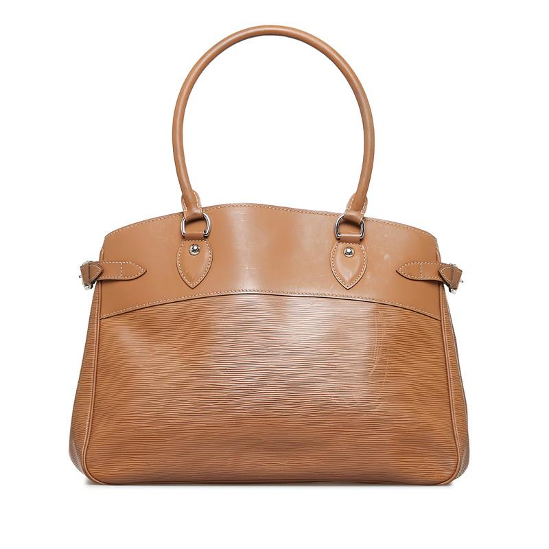 LOUIS VUITTON（ルイ・ヴィトン） ルイ ヴィトン エピ パッシィGM 