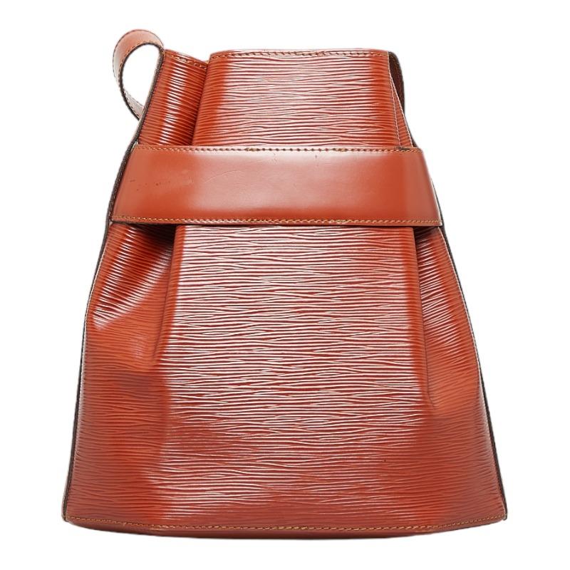 ★3日以内返品可★  LOUIS VUITTON ルイ・ヴィトン エピ サンクルー ケニアブラウン M52193 ショルダーバッグ ブラウン グレインレザー レディース LOUIS VUITTON（ルイ・ヴィトン） ルイ ヴィトン エピ サンクルー 斜め