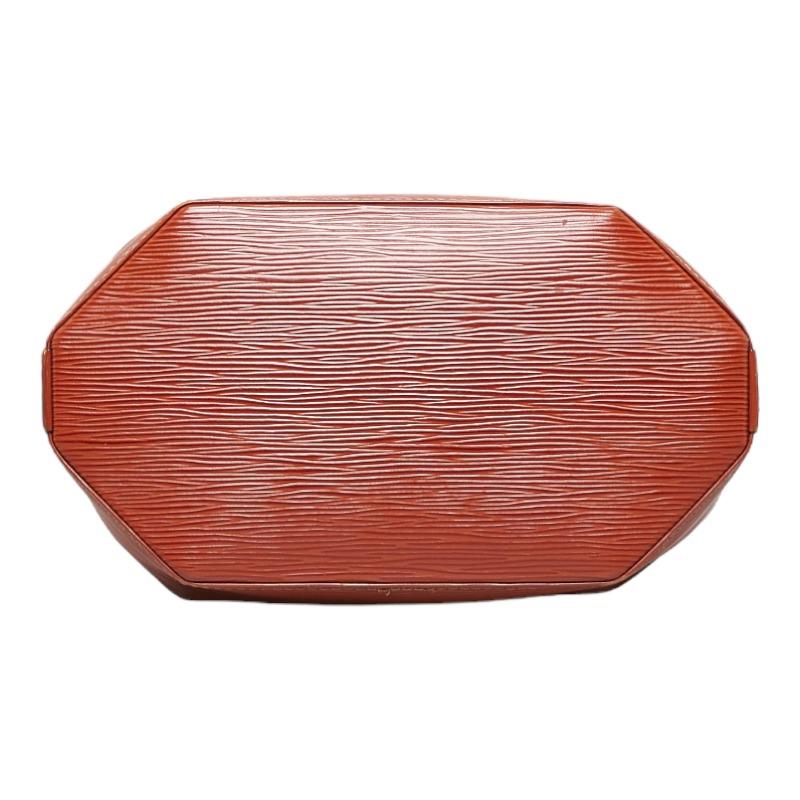 LOUIS VUITTON（ルイ・ヴィトン） ルイ ヴィトン エピ サックデポール