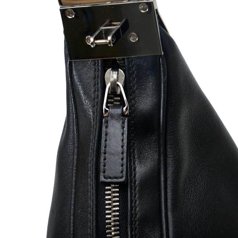 GUCCI グッチ ショルダーバッグ ワンショルダーバッグ 001 3341