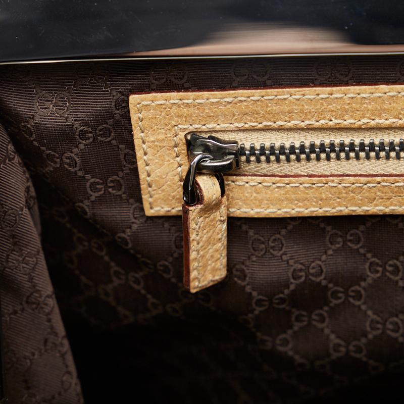 GUCCI（グッチ） ロゴチャーム シルバー金具 ハンドバッグ 92726