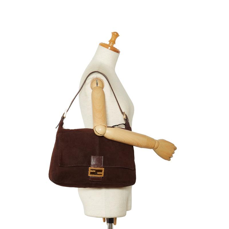 FENDI（フェンディ） マンマバケット ゴールド金具 ワンショルダー 