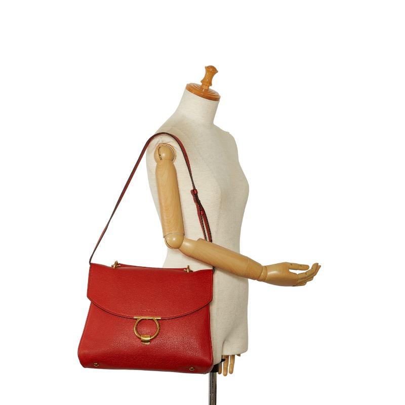 サルヴァトーレフェラガモ ガンチーニ ハンドバッグ ショルダー