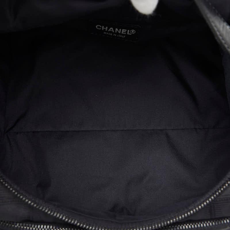 CHANEL（シャネル） ニュートラベルライン バニティバッグ