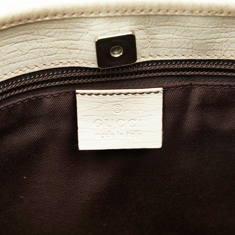 【美品】グッチ トートバッグ GGスプリーム PVC レザー ホワイト GUCCI（グッチ） GGスプリーム ハンドバッグ トートバッグ 114595