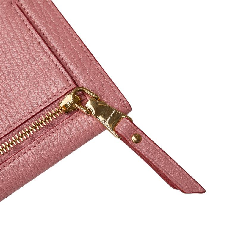 miu ミュウミュウ マドラス ラブ カードケース 5MF001 ピンク miu ミュウミュウ マドラス ラブ カードケース 5MF001 ピンク