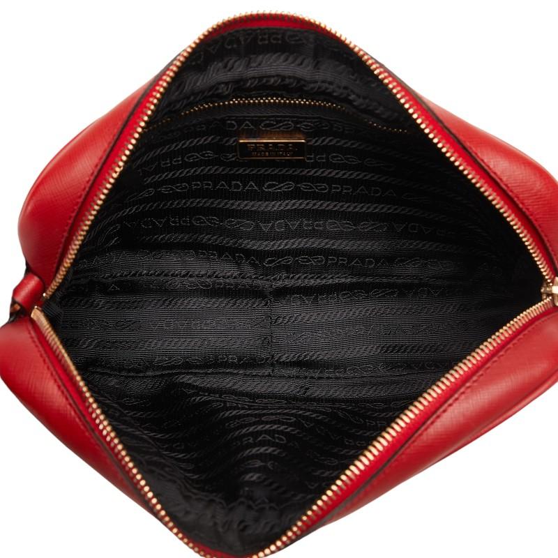 PRADA（プラダ） サフィアーノ 斜め掛け ショルダーバッグ BT0077