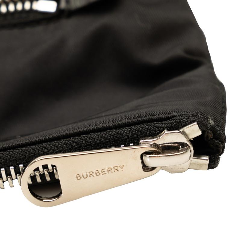 BURBERRY（バーバリー） ロゴ クラッチバッグ セカンドバッグ 8014756