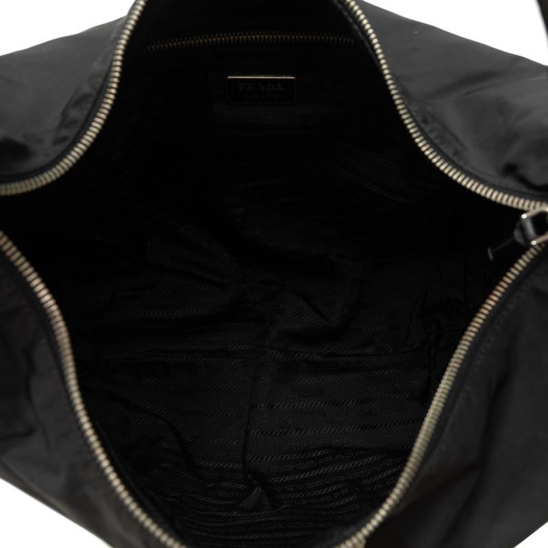 近年・極美品✨プラダ ハンドバッグ 三角ロゴプレート リボン ナイロン レザー PRADA プラダ 三角ロゴプレート ハンドバッグ ワンショルダー