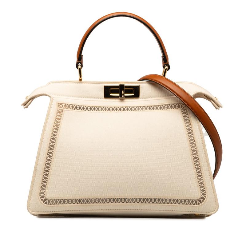 FENDI（フェンディ） ピーカブー アイシーユー ミディアム