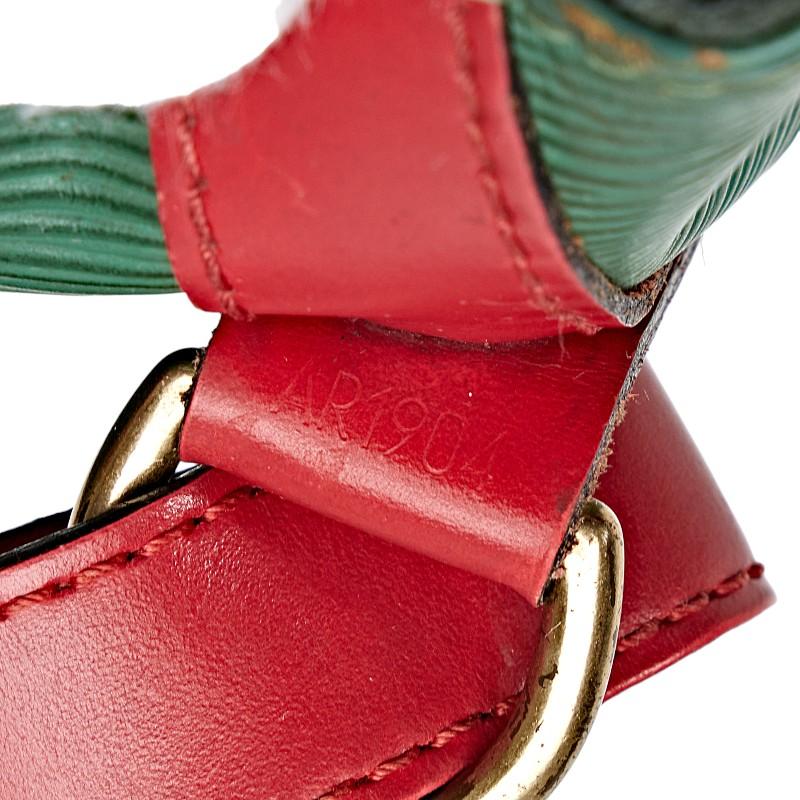LOUIS VUITTON ルイ ヴィトン エピ プチノエ バイカラー