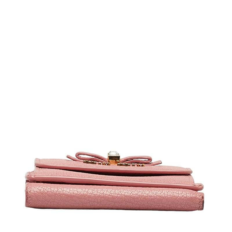 miu ミュウミュウ ロゴ リボンモチーフ ゴールド金具 三つ折り miu ミュウミュウ ロゴ リボンモチーフ ゴールド金具 三つ折り