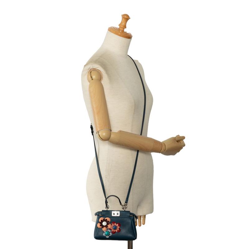 o52【極美品】保存袋付フェンディフラワーマイクロピーカブ2wayショルダー