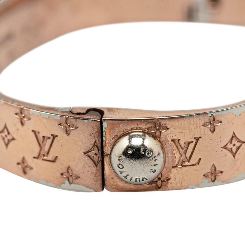 LOUIS VUITTON ルイ ヴィトン カフ ナノグラム バングル LOUIS VUITTON ルイ ヴィトン カフ ナノグラム バングル