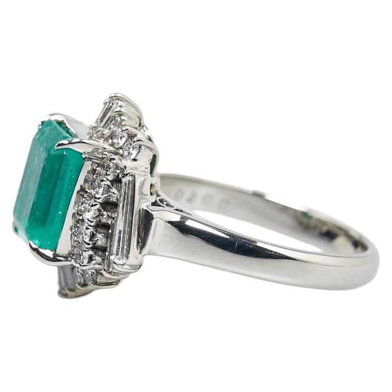 Pt900 プラチナ エメラルド2.68ct ダイヤ0.70ct リング 指輪 