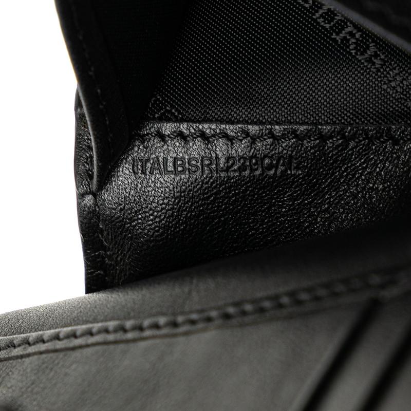 BURBERRY（バーバリー） メガチェック 二つ折り財布 ラウンド