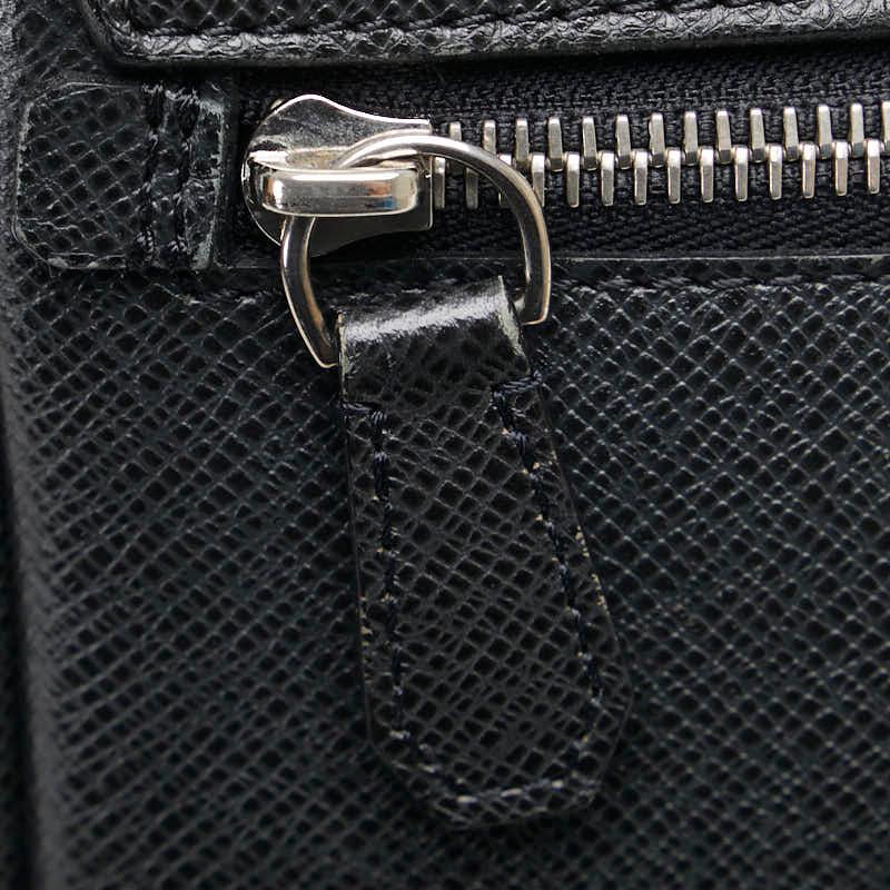 LOUIS VUITTON ルイ ヴィトン タイガ ルカ 斜め掛け ショルダー LOUIS VUITTON ルイ ヴィトン タイガ ルカ 斜め掛け ショルダー