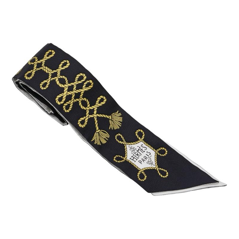 HERMES エルメス ツイリー Galons et Brandebourgs 飾緒と HERMES エルメス ツイリー Galons et Brandebourgs 飾緒と