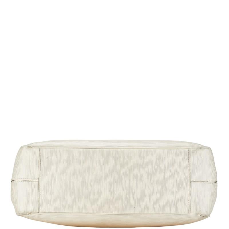LOUIS VUITTON（ルイ・ヴィトン） ルイ ヴィトン エピ パッシィGM