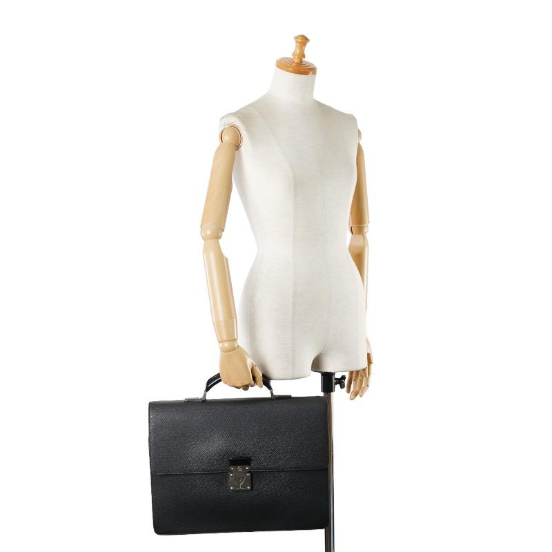 LOUISVUITTON ルイヴィトン タイガ モスコバ ビジネスバッグ LOUIS VUITTON(ルイヴィトン) タイガ ビジネスバッグ セルヴィ