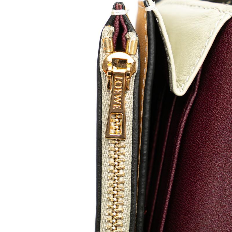 LOEWE ロエベ アナグラム ゲートポシェット ショルダー LOEWE ロエベ アナグラム ゲートポシェット ショルダー