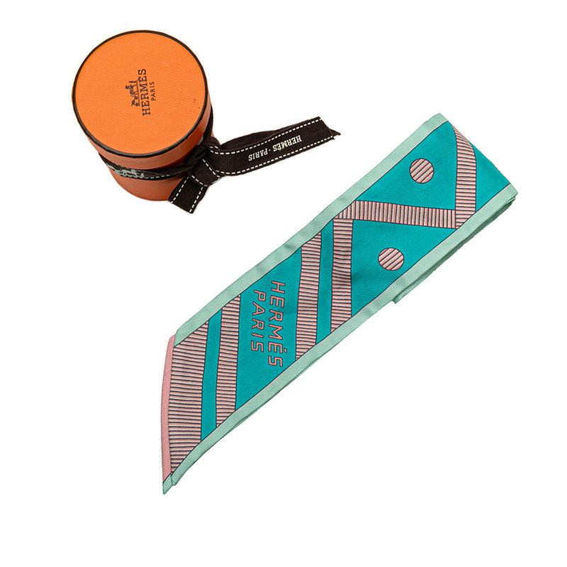 HERMES エルメス ツイリー Balade en Berline ベルリンヌ馬車に