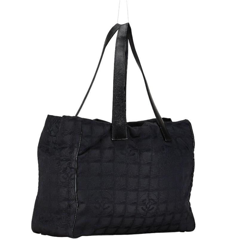 CHANEL（シャネル） ニュートラベルライン トートMM ハンドバッグ