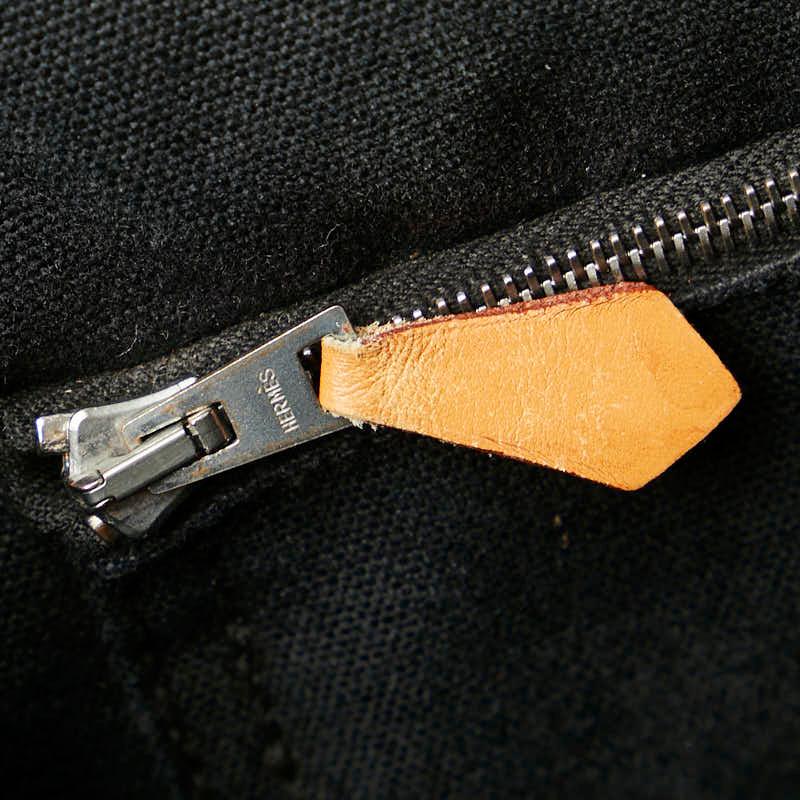 HERMES（エルメス） フールトゥ バサスMM 斜め掛けショルダー