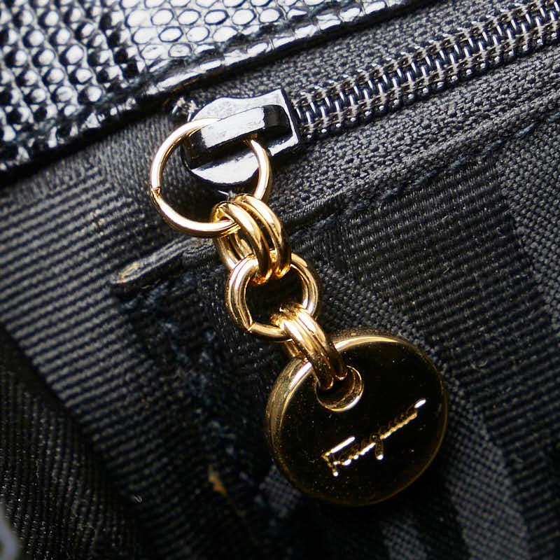 美品●フェラガモ　ハンドバッグ　ヴァラリボン　裏地総柄　リザード　レザー　黒色 フェラガモ ハンドバッグ フォーマル リザード型押し ヴァラ