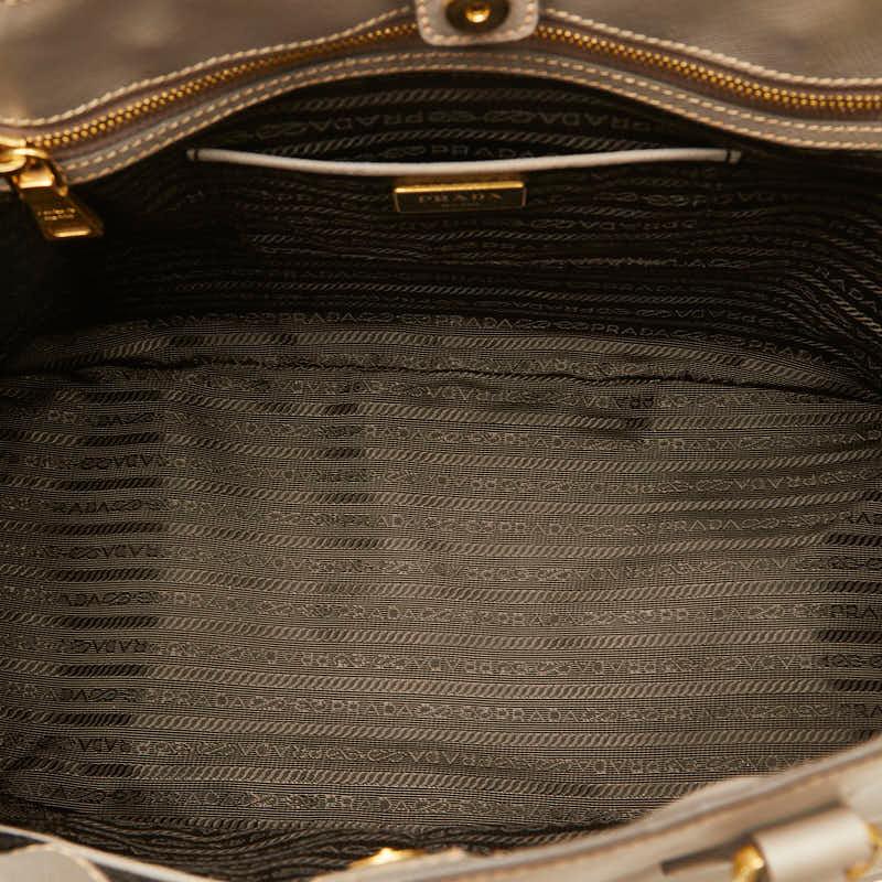 PRADA（プラダ） サフィアーノ 三角ロゴプレート ハンドバッグ BN1874