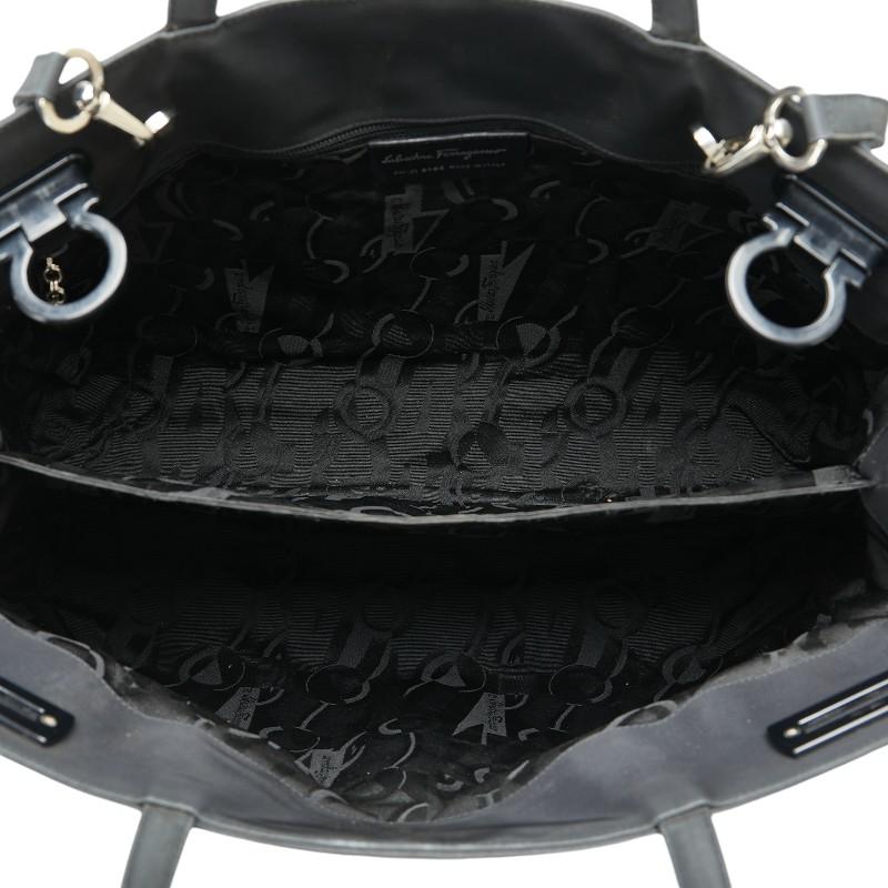 サルヴァトーレフェラガモ ガンチーニ ハンドバッグ ショルダーバッグ