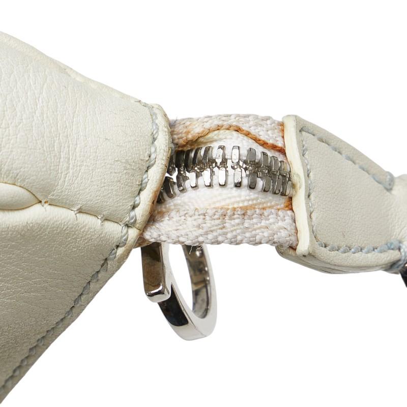 フェラガモハンドバッググレーガンチーニワンショルダーチェーン