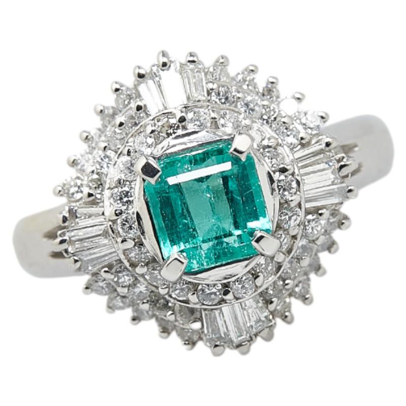 Pt900 プラチナ エメラルド0.64ct ダイヤ0.60ct リング 指輪 