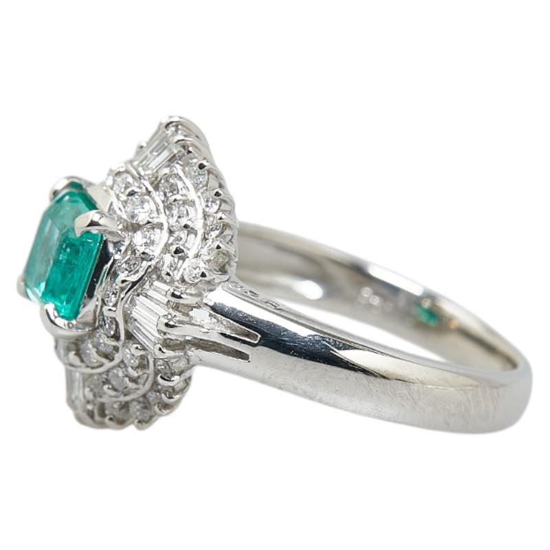 Pt900 プラチナ エメラルド0.64ct ダイヤ0.60ct リング 指輪 