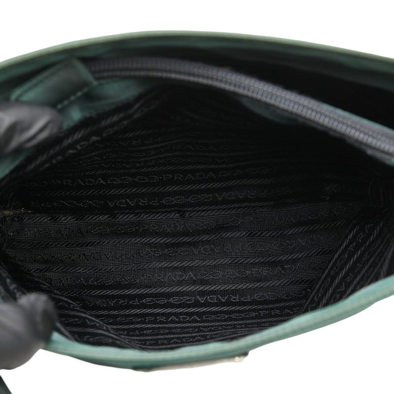 PRADA（プラダ） 三角ロゴプレート ハンドバッグ トートバッグ