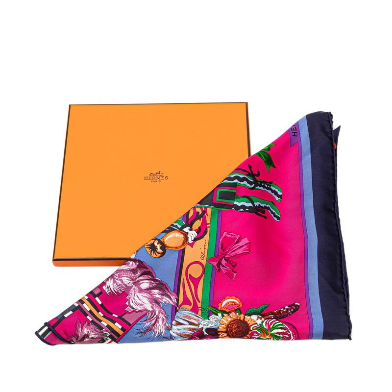 HERMES（エルメス） カレ トライアングル KACHINAS カチナ