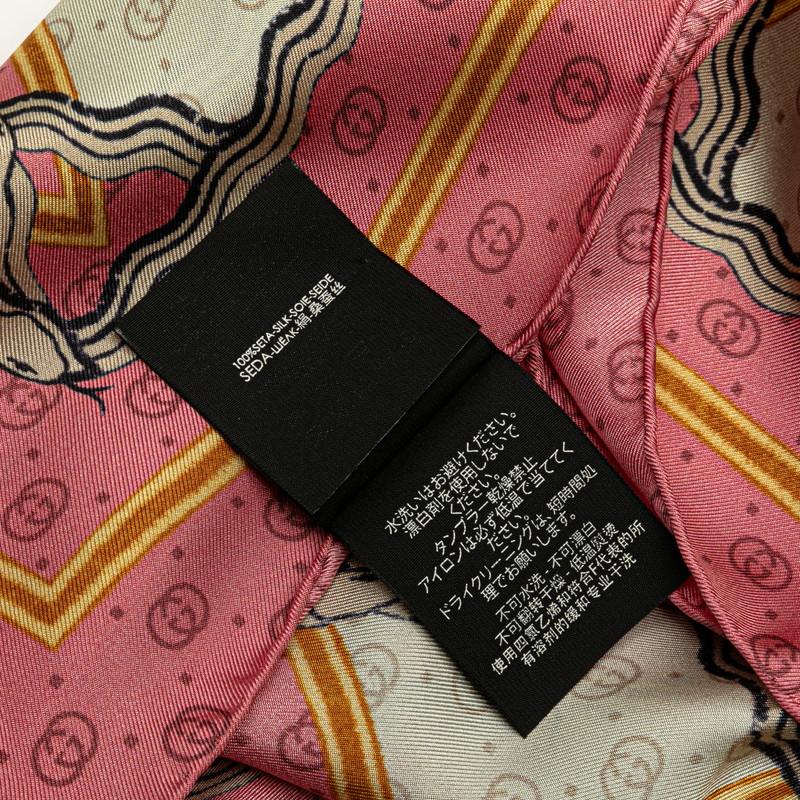 グッチ スカーフ シルク 幾何学模様 GUCCI グッチ GGスネーク 蛇 幾何学模様 スカーフ ピンク