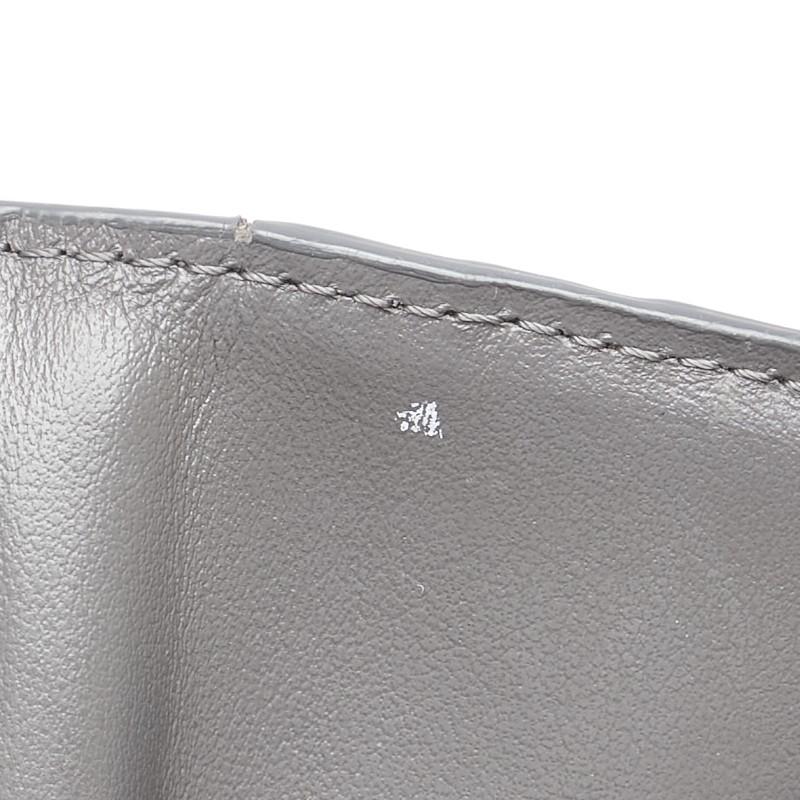 CELINE（セリーヌ） スモールストラップウォレット エッセンシャル 二