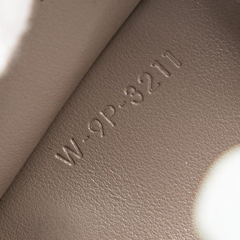 CELINE セリーヌ スモールストラップウォレット エッセンシャル 二  