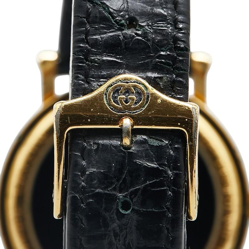 GUCCI（グッチ） 腕時計 7200M クオーツ ホワイト文字盤 メッキ レザー